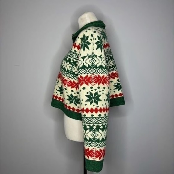 ASOS- Christmas Quarter Zip - Picture 2 of 6